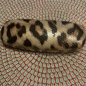 Sofia vergara foster grant eyeglass case